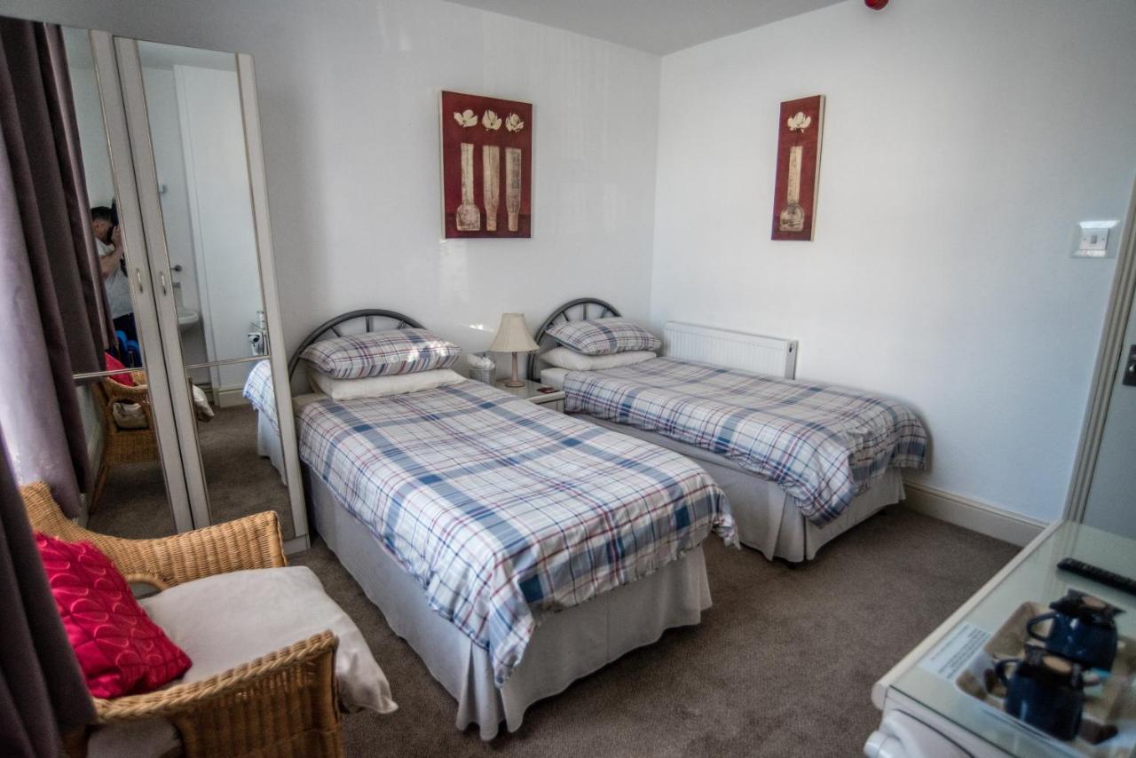 Holcombe Guest House Barnetby le Wold エクステリア 写真